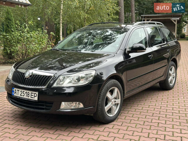 Черный Шкода Октавия, объемом двигателя 1.6 л и пробегом 224 тыс. км за 7800 $, фото 4 на Automoto.ua