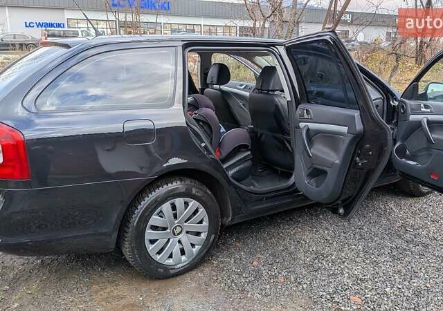 Черный Шкода Октавия, объемом двигателя 1.39 л и пробегом 258 тыс. км за 7200 $, фото 8 на Automoto.ua