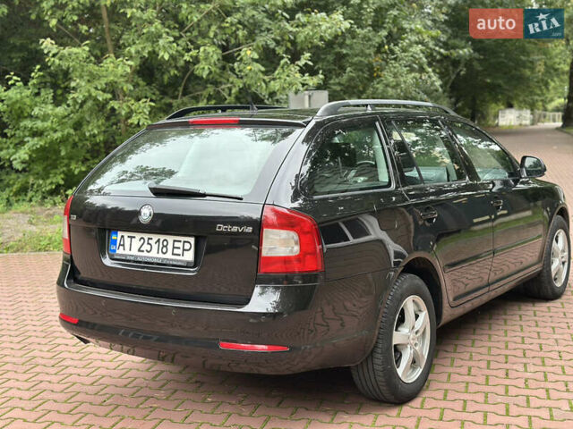 Черный Шкода Октавия, объемом двигателя 1.6 л и пробегом 224 тыс. км за 7800 $, фото 21 на Automoto.ua