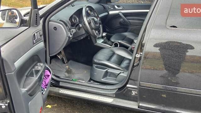 Черный Шкода Октавия, объемом двигателя 2 л и пробегом 220 тыс. км за 10500 $, фото 13 на Automoto.ua