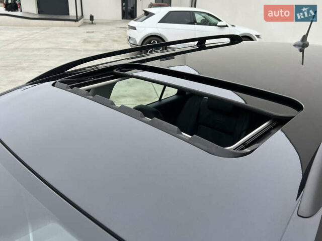 Черный Шкода Октавия, объемом двигателя 2 л и пробегом 229 тыс. км за 11650 $, фото 158 на Automoto.ua