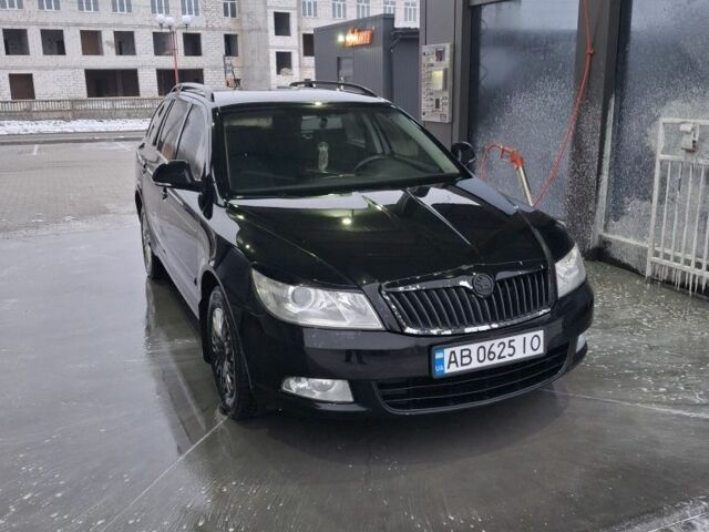Шкода Октавия 2010 в Могилев-Подольском на Automoto.ua Черный Шкода Октавия, объемом двигателя 1.6 л и пробегом 250 тыс. км за 6999 $, фото 1 на Automoto.ua