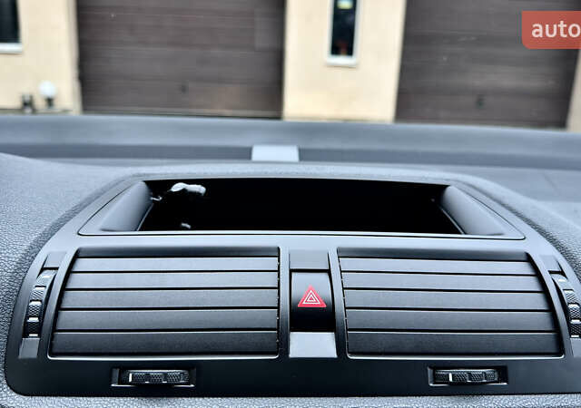 Чорний Шкода Октавія, об'ємом двигуна 1.6 л та пробігом 114 тис. км за 8299 $, фото 73 на Automoto.ua