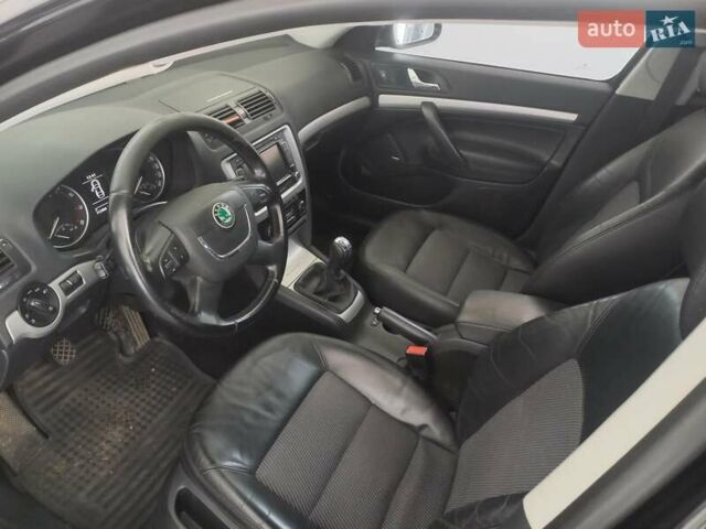 Чорний Шкода Октавія, об'ємом двигуна 1.4 л та пробігом 212 тис. км за 6500 $, фото 10 на Automoto.ua