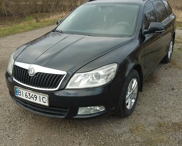 Чорний Шкода Октавія, об'ємом двигуна 1.6 л та пробігом 361 тис. км за 7800 $, фото 4 на Automoto.ua