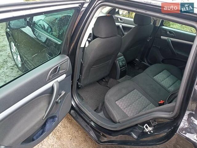 Черный Шкода Октавия, объемом двигателя 1.39 л и пробегом 268 тыс. км за 6500 $, фото 3 на Automoto.ua