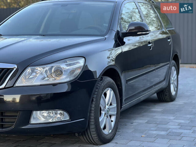 Шкода Октавия 2010 в Вознесенске на Automoto.ua Черный Шкода Октавия, объемом двигателя 1.4 л и пробегом 161 тыс. км за 7500 $, фото 3 на Automoto.ua