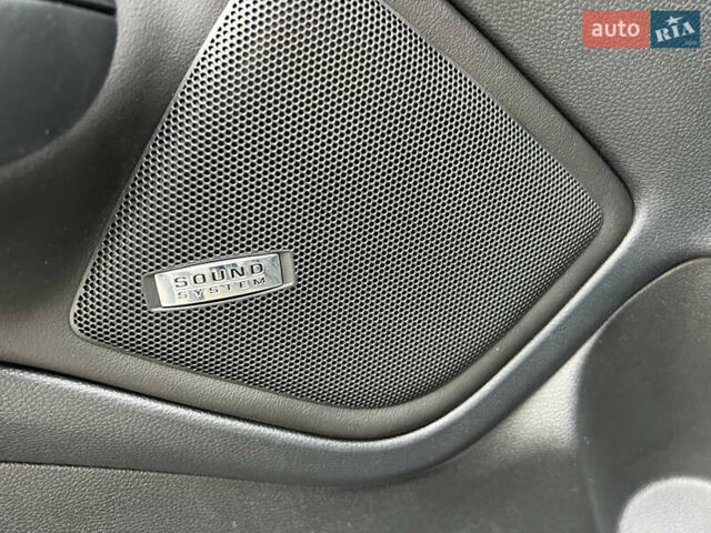 Черный Шкода Октавия, объемом двигателя 2 л и пробегом 265 тыс. км за 11950 $, фото 39 на Automoto.ua