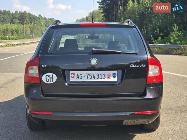 Черный Шкода Октавия, объемом двигателя 1.6 л и пробегом 212 тыс. км за 9299 $, фото 19 на Automoto.ua