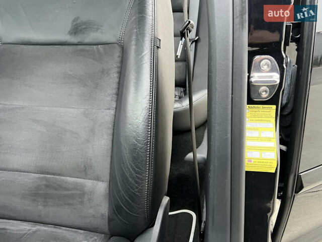 Черный Шкода Октавия, объемом двигателя 2 л и пробегом 229 тыс. км за 11650 $, фото 57 на Automoto.ua