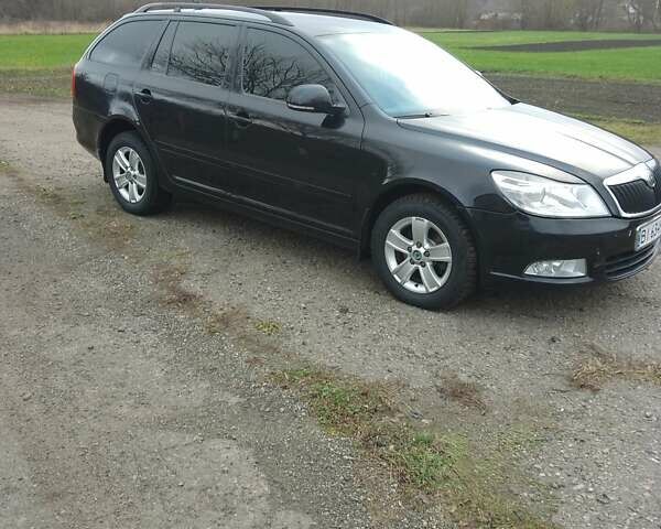 Чорний Шкода Октавія, об'ємом двигуна 1.6 л та пробігом 361 тис. км за 7800 $, фото 6 на Automoto.ua