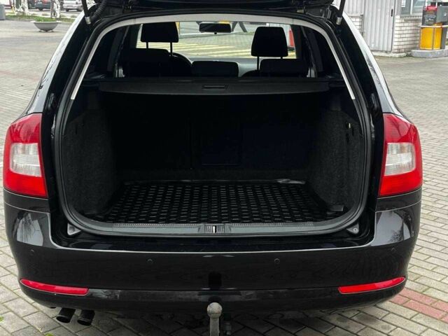 Черный Шкода Октавия, объемом двигателя 1.8 л и пробегом 188 тыс. км за 9200 $, фото 15 на Automoto.ua