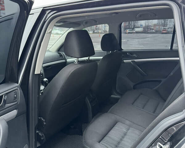 Черный Шкода Октавия, объемом двигателя 1.6 л и пробегом 265 тыс. км за 7300 $, фото 10 на Automoto.ua