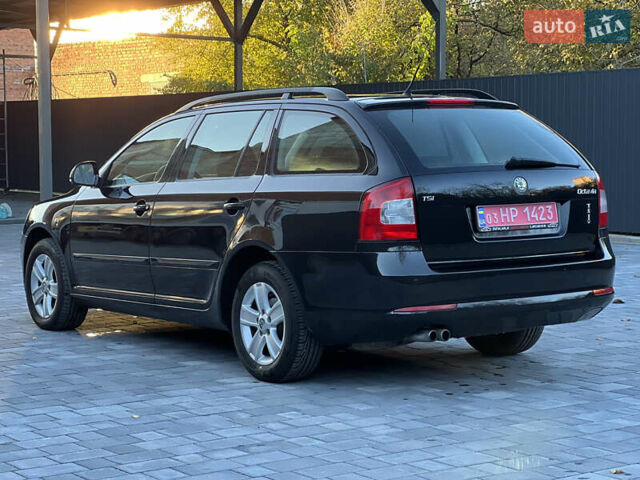 Шкода Октавия 2010 в Вознесенске на Automoto.ua Черный Шкода Октавия, объемом двигателя 1.4 л и пробегом 161 тыс. км за 7500 $, фото 6 на Automoto.ua