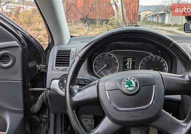 Черный Шкода Октавия, объемом двигателя 1.39 л и пробегом 258 тыс. км за 7200 $, фото 17 на Automoto.ua