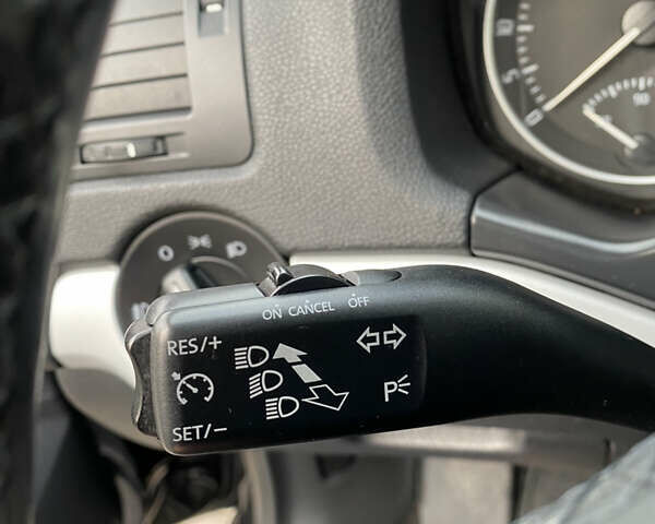 Черный Шкода Октавия, объемом двигателя 2 л и пробегом 241 тыс. км за 8800 $, фото 37 на Automoto.ua