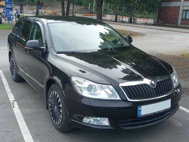Чорний Шкода Октавія, об'ємом двигуна 1.6 л та пробігом 320 тис. км за 8000 $, фото 7 на Automoto.ua