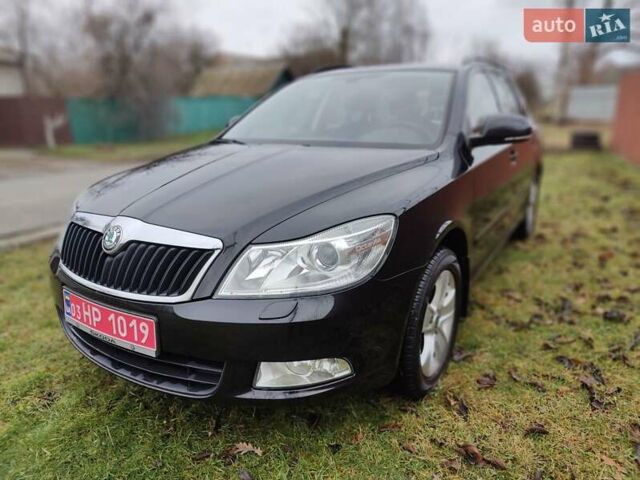 Чорний Шкода Октавія, об'ємом двигуна 1.6 л та пробігом 200 тис. км за 7800 $, фото 1 на Automoto.ua