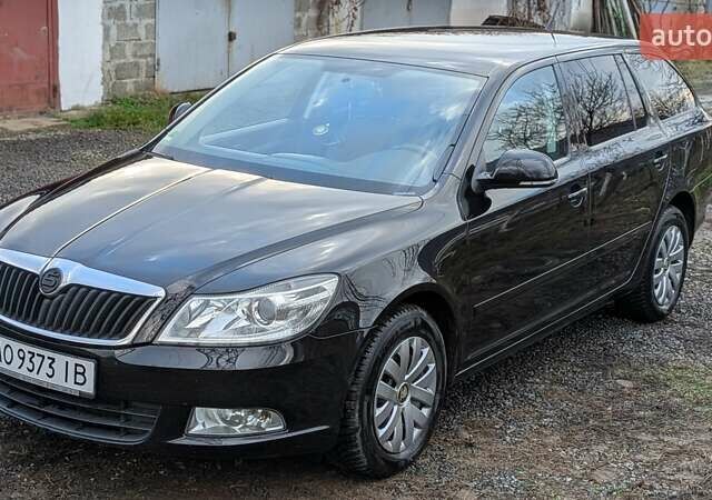 Черный Шкода Октавия, объемом двигателя 1.39 л и пробегом 258 тыс. км за 7200 $, фото 20 на Automoto.ua
