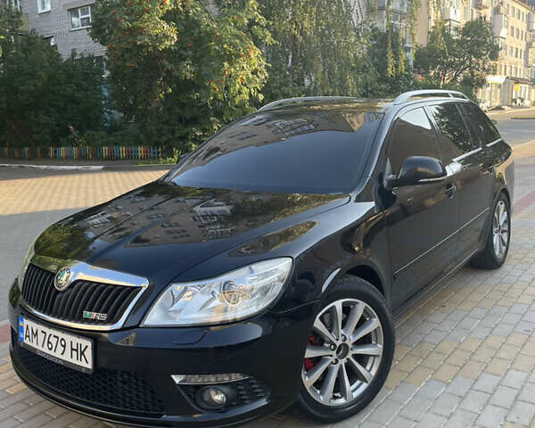 Чорний Шкода Октавія, об'ємом двигуна 2 л та пробігом 272 тис. км за 9300 $, фото 1 на Automoto.ua