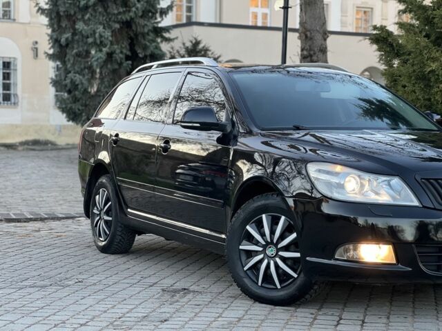 Чорний Шкода Октавія, об'ємом двигуна 1.6 л та пробігом 260 тис. км за 6700 $, фото 5 на Automoto.ua