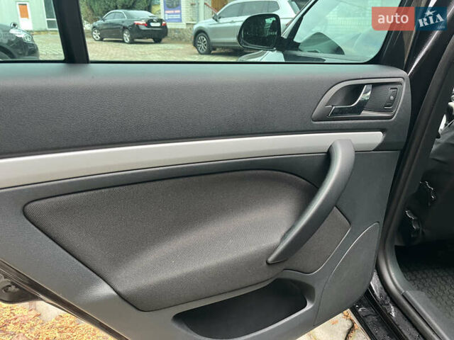 Черный Шкода Октавия, объемом двигателя 1.4 л и пробегом 229 тыс. км за 7800 $, фото 18 на Automoto.ua