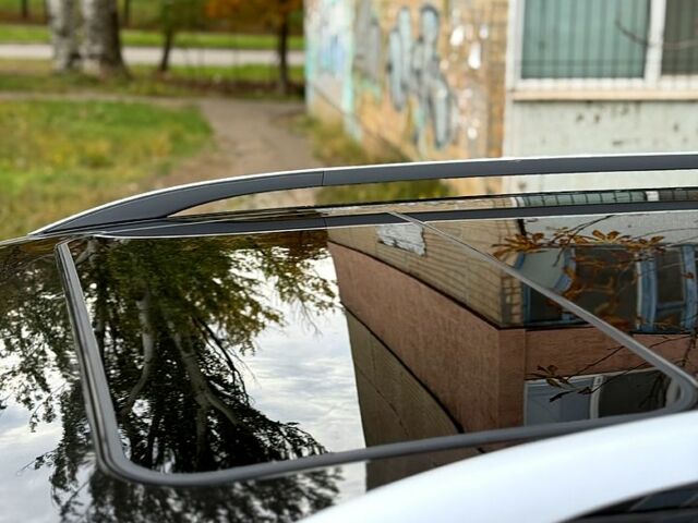 Черный Шкода Октавия, объемом двигателя 2 л и пробегом 201 тыс. км за 12000 $, фото 4 на Automoto.ua