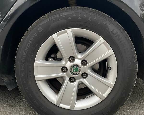Чорний Шкода Октавія, об'ємом двигуна 1.6 л та пробігом 231 тис. км за 8500 $, фото 25 на Automoto.ua