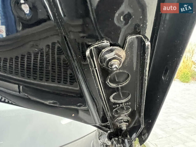 Черный Шкода Октавия, объемом двигателя 2 л и пробегом 265 тыс. км за 11950 $, фото 92 на Automoto.ua