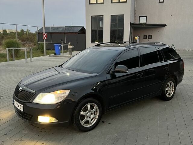 Черный Шкода Октавия, объемом двигателя 1.9 л и пробегом 380 тыс. км за 6400 $, фото 1 на Automoto.ua