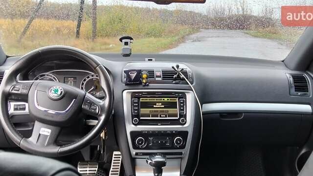 Черный Шкода Октавия, объемом двигателя 2 л и пробегом 220 тыс. км за 10500 $, фото 17 на Automoto.ua