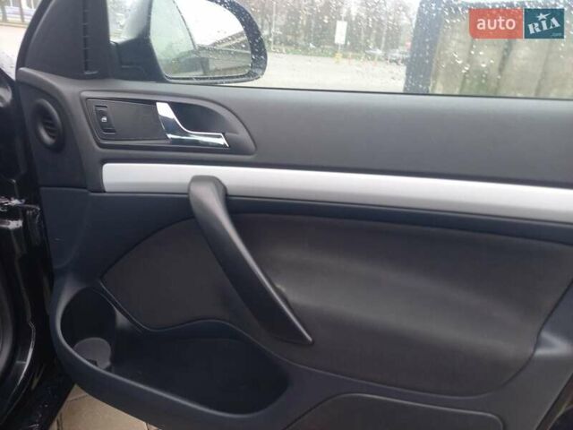 Черный Шкода Октавия, объемом двигателя 1.2 л и пробегом 186 тыс. км за 5950 $, фото 20 на Automoto.ua