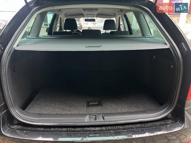 Черный Шкода Октавия, объемом двигателя 1.4 л и пробегом 229 тыс. км за 7800 $, фото 22 на Automoto.ua