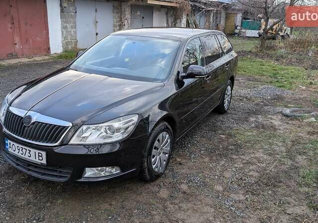 Черный Шкода Октавия, объемом двигателя 1.39 л и пробегом 258 тыс. км за 7200 $, фото 2 на Automoto.ua