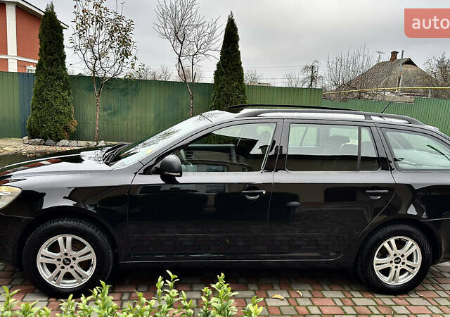 Чорний Шкода Октавія, об'ємом двигуна 1.6 л та пробігом 114 тис. км за 8299 $, фото 3 на Automoto.ua