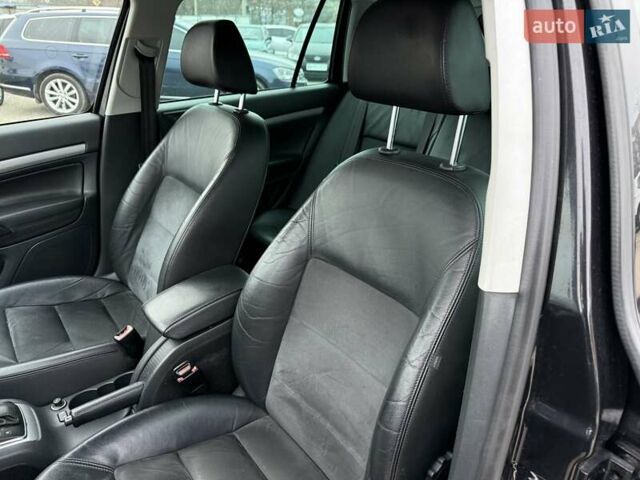 Черный Шкода Октавия, объемом двигателя 1.39 л и пробегом 219 тыс. км за 8300 $, фото 6 на Automoto.ua