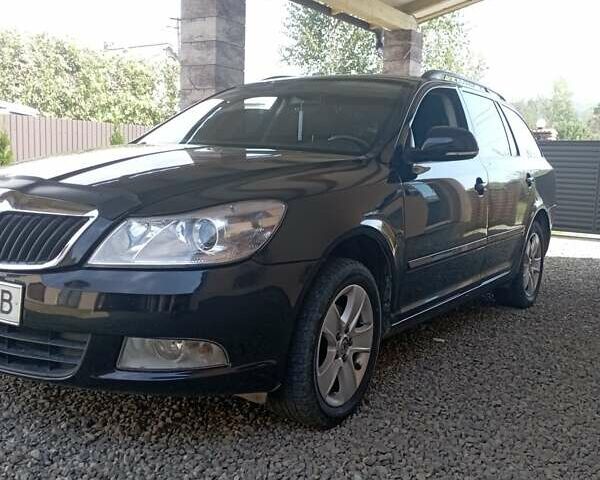 Черный Шкода Октавия, объемом двигателя 1.2 л и пробегом 283 тыс. км за 7900 $, фото 11 на Automoto.ua