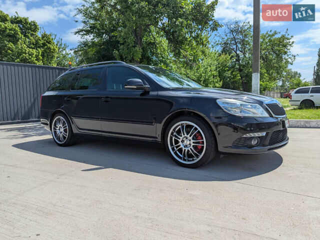 Черный Шкода Октавия, объемом двигателя 1.98 л и пробегом 176 тыс. км за 12400 $, фото 1 на Automoto.ua