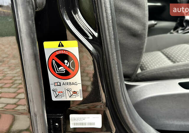 Чорний Шкода Октавія, об'ємом двигуна 1.6 л та пробігом 114 тис. км за 8299 $, фото 39 на Automoto.ua