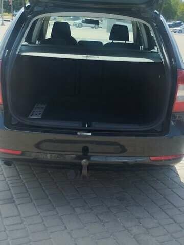 Черный Шкода Октавия, объемом двигателя 1.6 л и пробегом 260 тыс. км за 7650 $, фото 9 на Automoto.ua