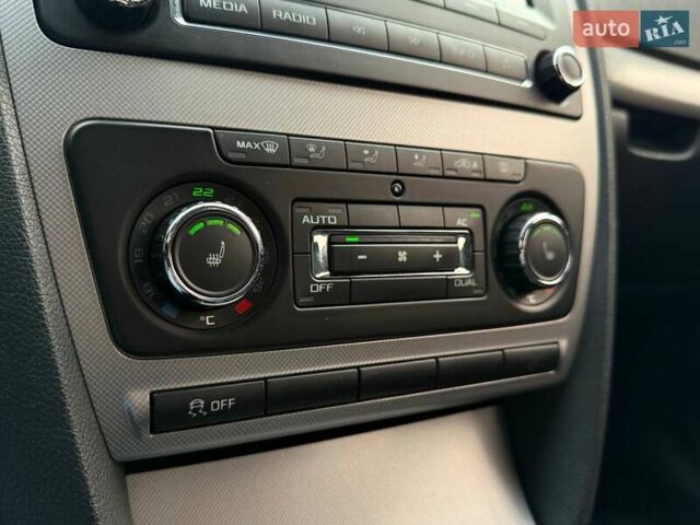 Черный Шкода Октавия, объемом двигателя 1.4 л и пробегом 275 тыс. км за 8990 $, фото 18 на Automoto.ua