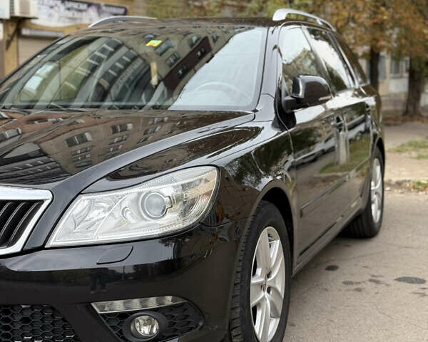 Шкода Октавия 2010 в Кривом Роге на Automoto.ua Черный Шкода Октавия, объемом двигателя 1.98 л и пробегом 201 тыс. км за 12000 $, фото 1 на Automoto.ua