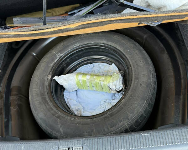 Черный Шкода Октавия, объемом двигателя 1.4 л и пробегом 228 тыс. км за 8200 $, фото 12 на Automoto.ua