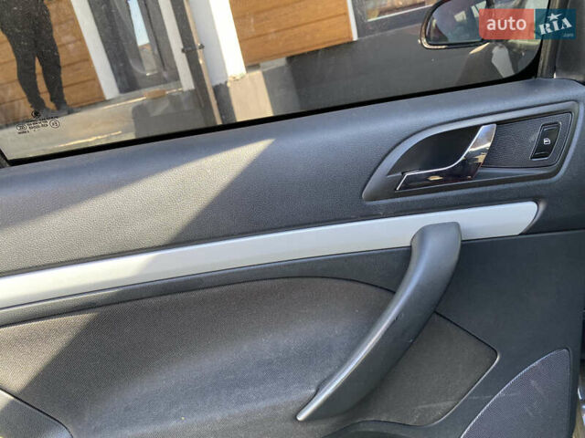 Чорний Шкода Октавія, об'ємом двигуна 1.6 л та пробігом 380 тис. км за 7999 $, фото 7 на Automoto.ua