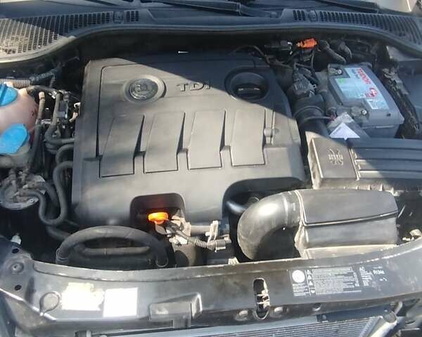 Чорний Шкода Октавія, об'ємом двигуна 1.6 л та пробігом 260 тис. км за 7500 $, фото 13 на Automoto.ua