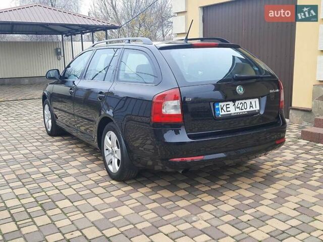 Черный Шкода Октавия, объемом двигателя 1.6 л и пробегом 201 тыс. км за 7300 $, фото 6 на Automoto.ua