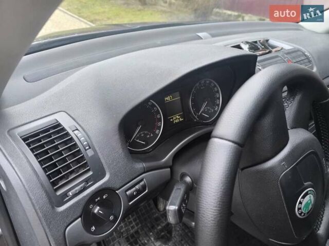 Шкода Октавія 2011 у Львові на Automoto.ua Чорний Шкода Октавія, об'ємом двигуна 1.6 л та пробігом 240 тис. км за 6600 $, фото 10 на Automoto.ua