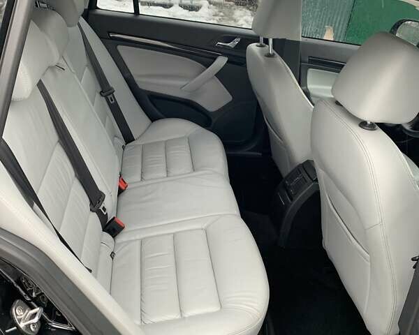 Черный Шкода Октавия, объемом двигателя 2 л и пробегом 252 тыс. км за 12000 $, фото 23 на Automoto.ua