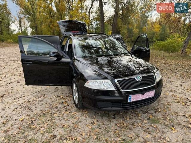 Шкода Октавия 2011 в Полтаве на Automoto.ua Черный Шкода Октавия, объемом двигателя 1.6 л и пробегом 220 тыс. км за 7600 $, фото 95 на Automoto.ua