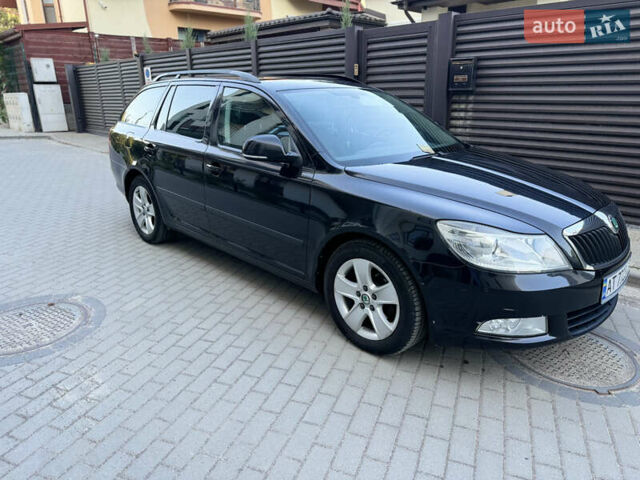 Чорний Шкода Октавія, об'ємом двигуна 1.6 л та пробігом 247 тис. км за 8000 $, фото 10 на Automoto.ua